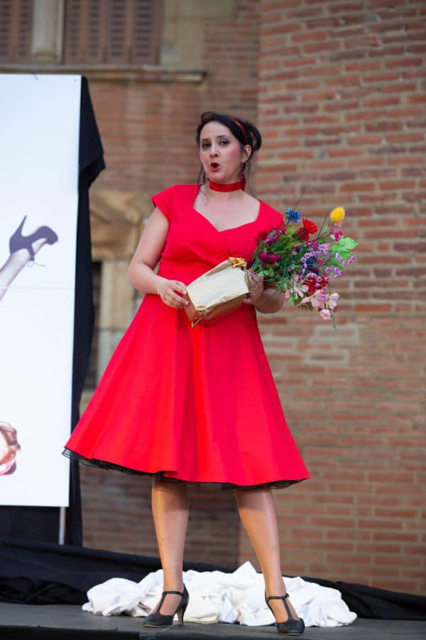 Spectacle d'opéra. Orphée aux Enfers d'Offenbach. Chanteuse Lyrique. Rôle d'Eurydice.